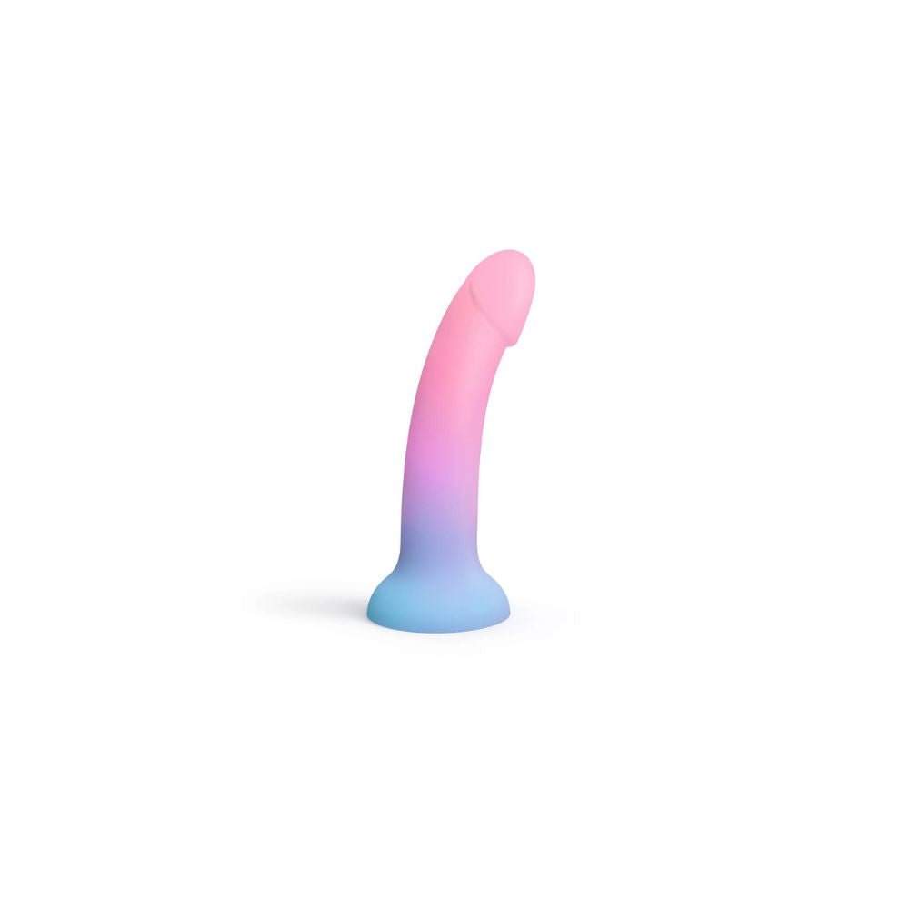 Silikonowe dildo Love to Love Dildolls Utopia w różowo-błękitnym gradiencie na białym tle